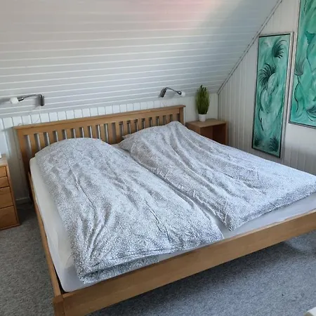 Apartment Surfers Lounge *